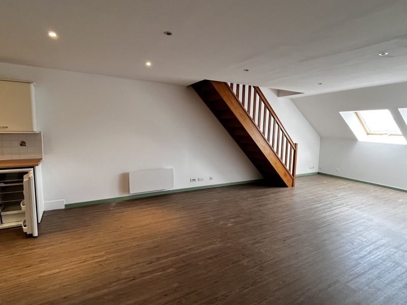 Vaste F2 Duplex en très bon état 