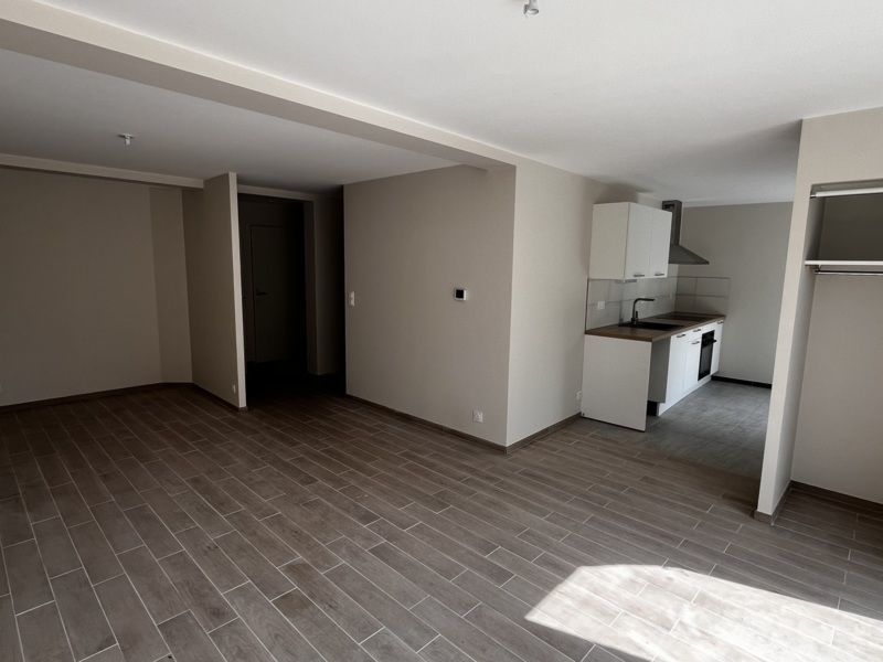 Appartement F3 rénové à neuf en RDC